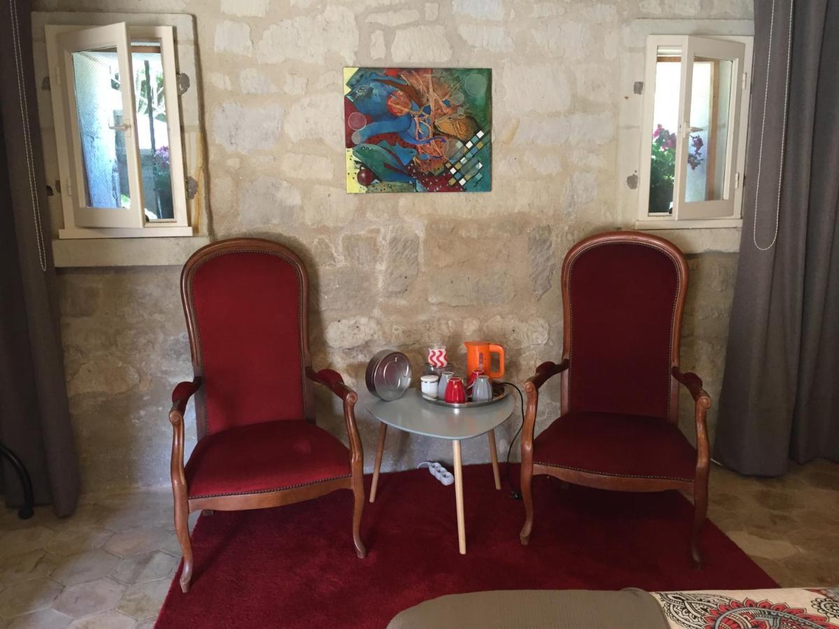Rigny-Ussé Gite De La Cale De La Clauderie מראה חיצוני תמונה